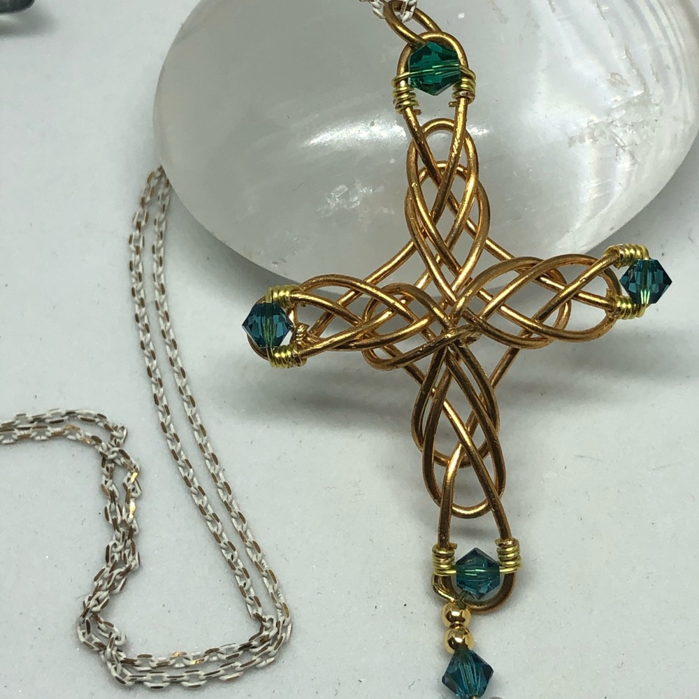 Gold wire wrapped cross